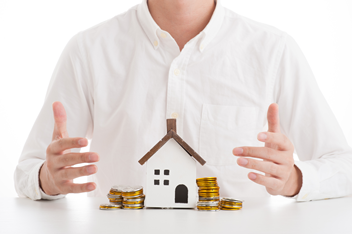 危険な車両を未然に察知・通知